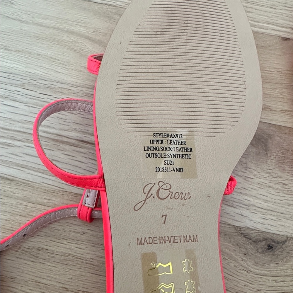 J. Crew Womens Abbie Flat T-Strap Leather Sandals Neon Poppy Size 7 NWOB Preppy - Picture 8 of 10
